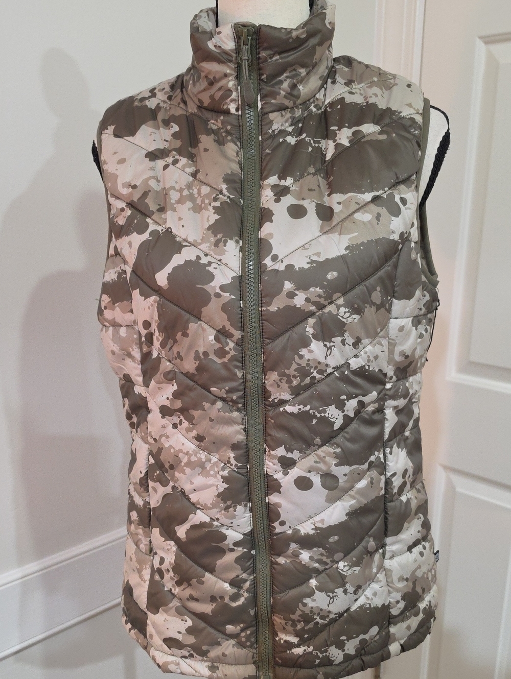 Sierra Designs Packable Lightweight Military Green Camo Puffer Vest - Size S